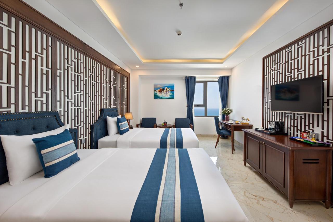 Eden Ocean View Hotel Da Nang Exterior photo